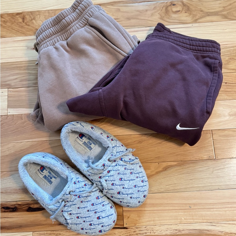 Sweatpants and jogger bundle